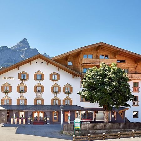 Der Gruene Baum Mountain Boutique Hotel 에르발트 외부 사진
