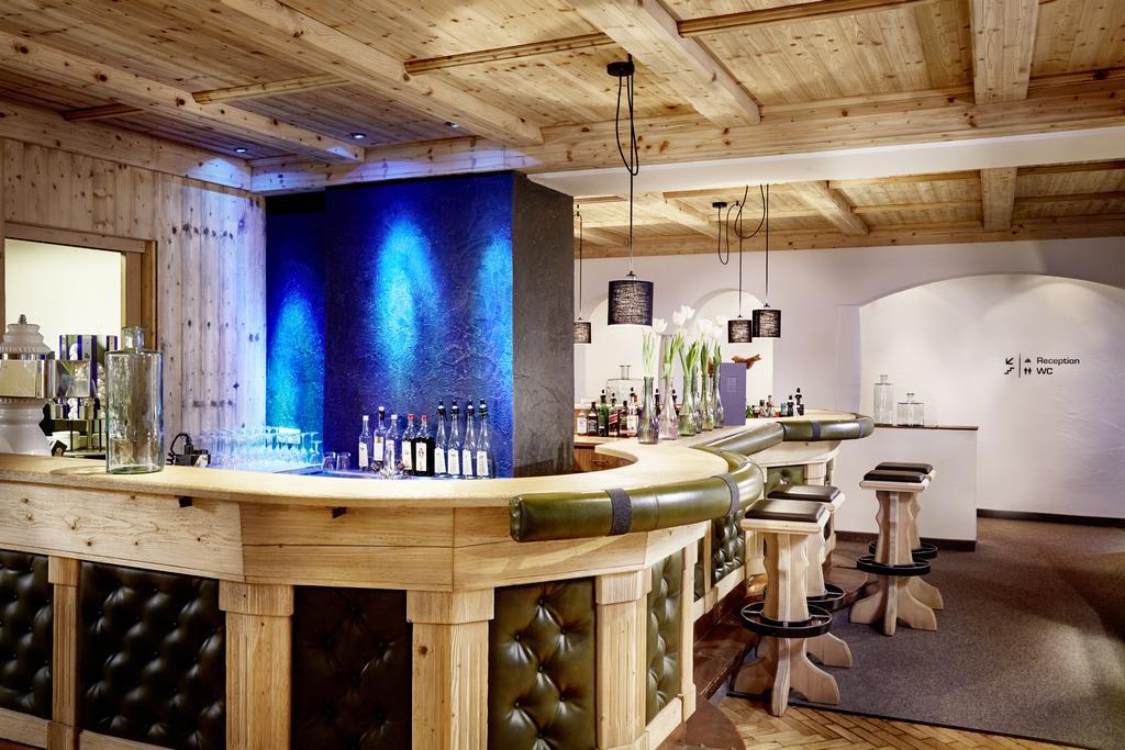 Der Gruene Baum Mountain Boutique Hotel 에르발트 외부 사진