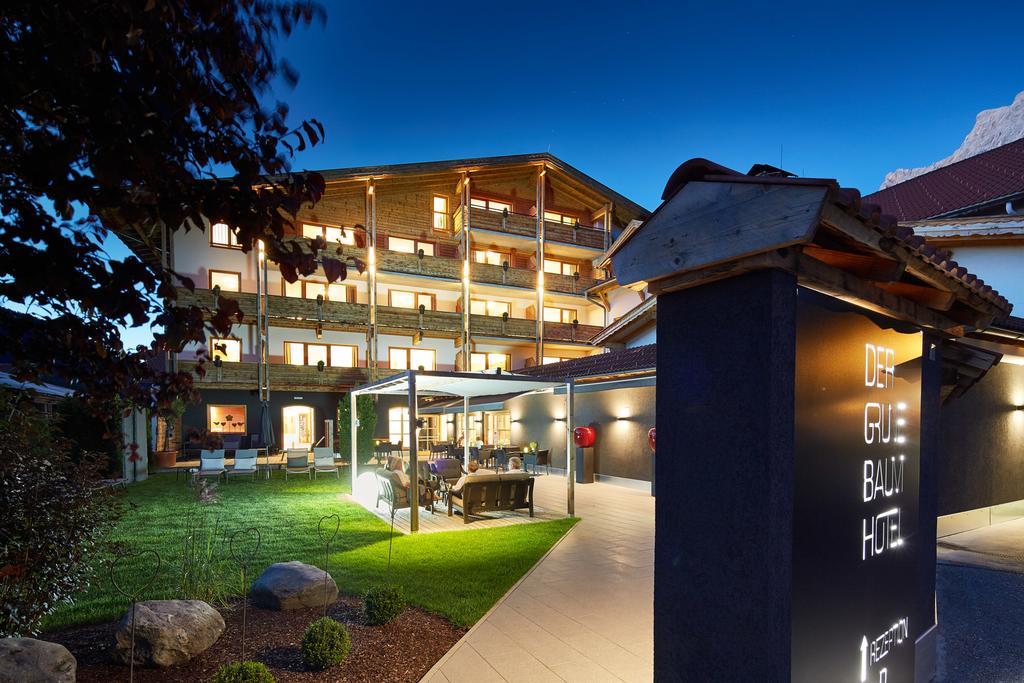 Der Gruene Baum Mountain Boutique Hotel 에르발트 외부 사진