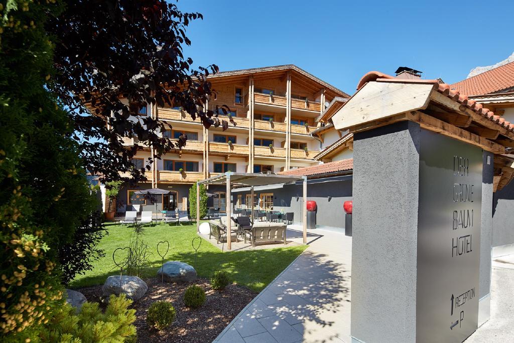 Der Gruene Baum Mountain Boutique Hotel 에르발트 외부 사진