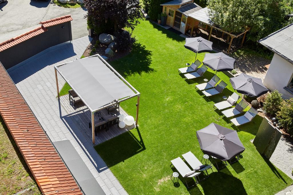 Der Gruene Baum Mountain Boutique Hotel 에르발트 외부 사진