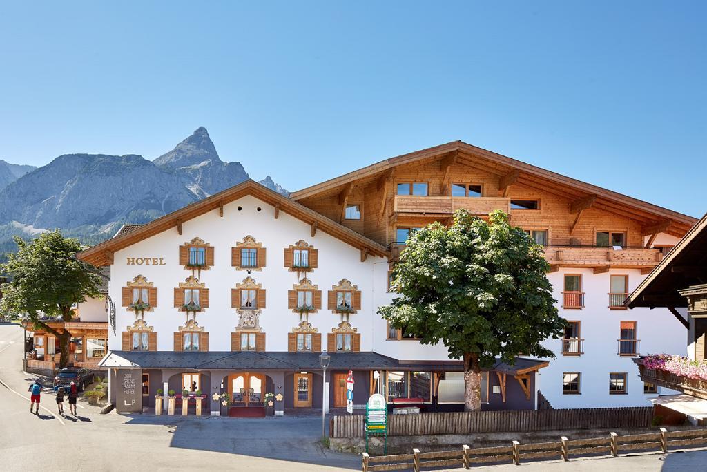 Der Gruene Baum Mountain Boutique Hotel 에르발트 외부 사진