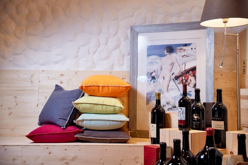 Der Gruene Baum Mountain Boutique Hotel 에르발트 외부 사진
